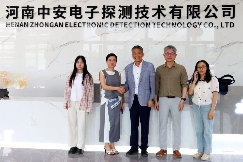 熱烈歡迎丨韓國客戶蒞臨我公司進行實地參觀考察洽談業務!